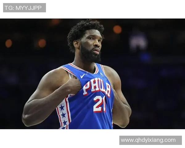 慢了！恩比德接到格莱姆斯传球时只剩0.4秒 再出手已经超时了