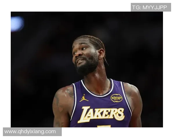 湖人96-119火箭 球员评价：1人优秀，1人及格，7人低迷